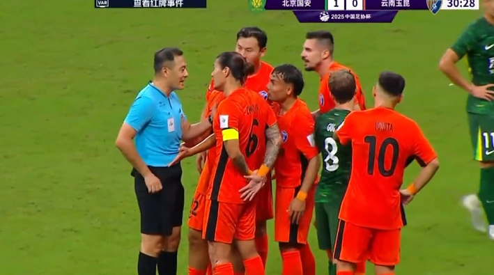 但主裁判认, cd 但主裁判认, cd